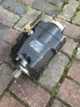 Pompa Hydrauliczna Cat  Caterpillar TH460B 262-5202 3054E