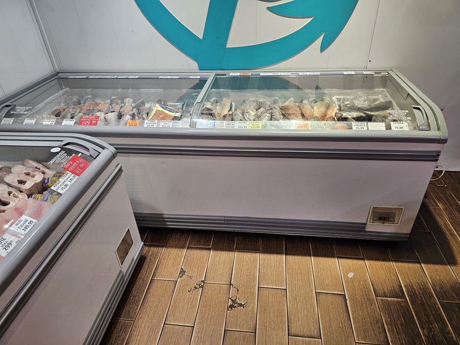 Продам морозильний ларь AHT PARIS 250 (2,5 м)