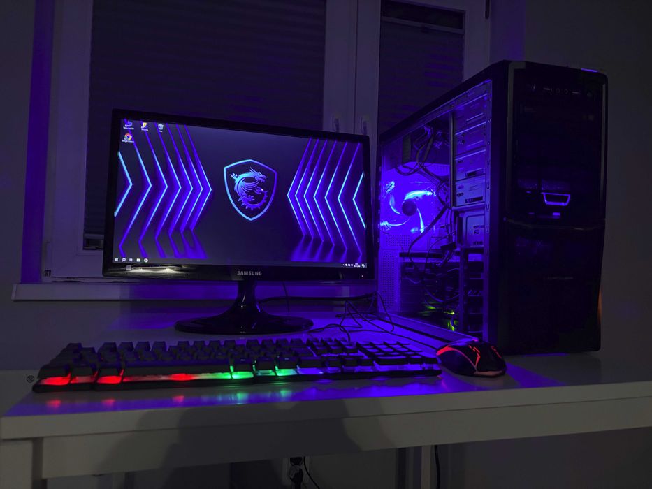 Zestaw do Gier i5 4x3.5Ghz/Ram-16GB/GTX/SSD-240GB/LED/Samsung 22''