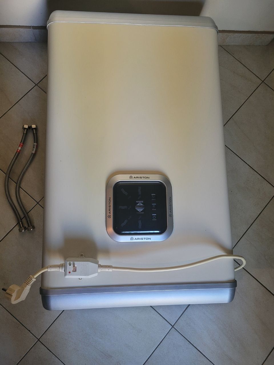 Бойлер Ariston ABS VLS PW 50