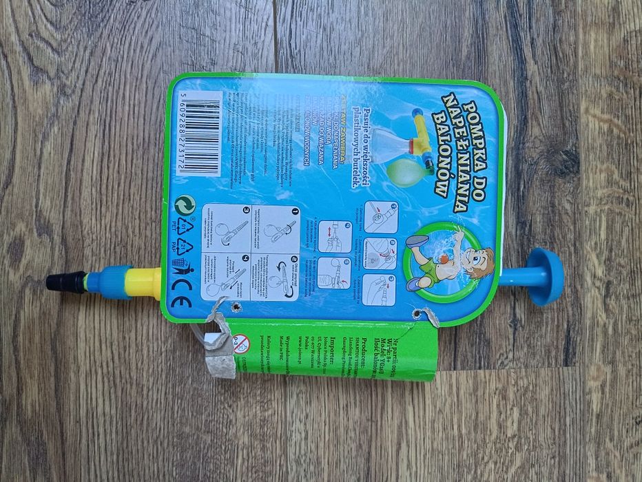 Pompka do napełniania balonów wodnych do plastikowych butelek + balony