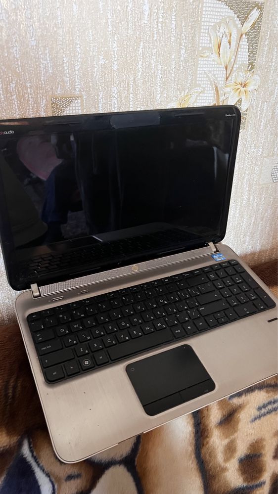 Ноутбук HP оперативна 8 гб