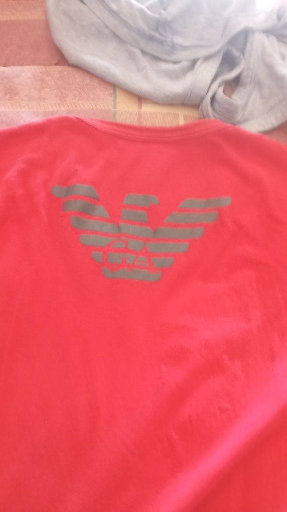 T-shirt Armani homem vermelho M