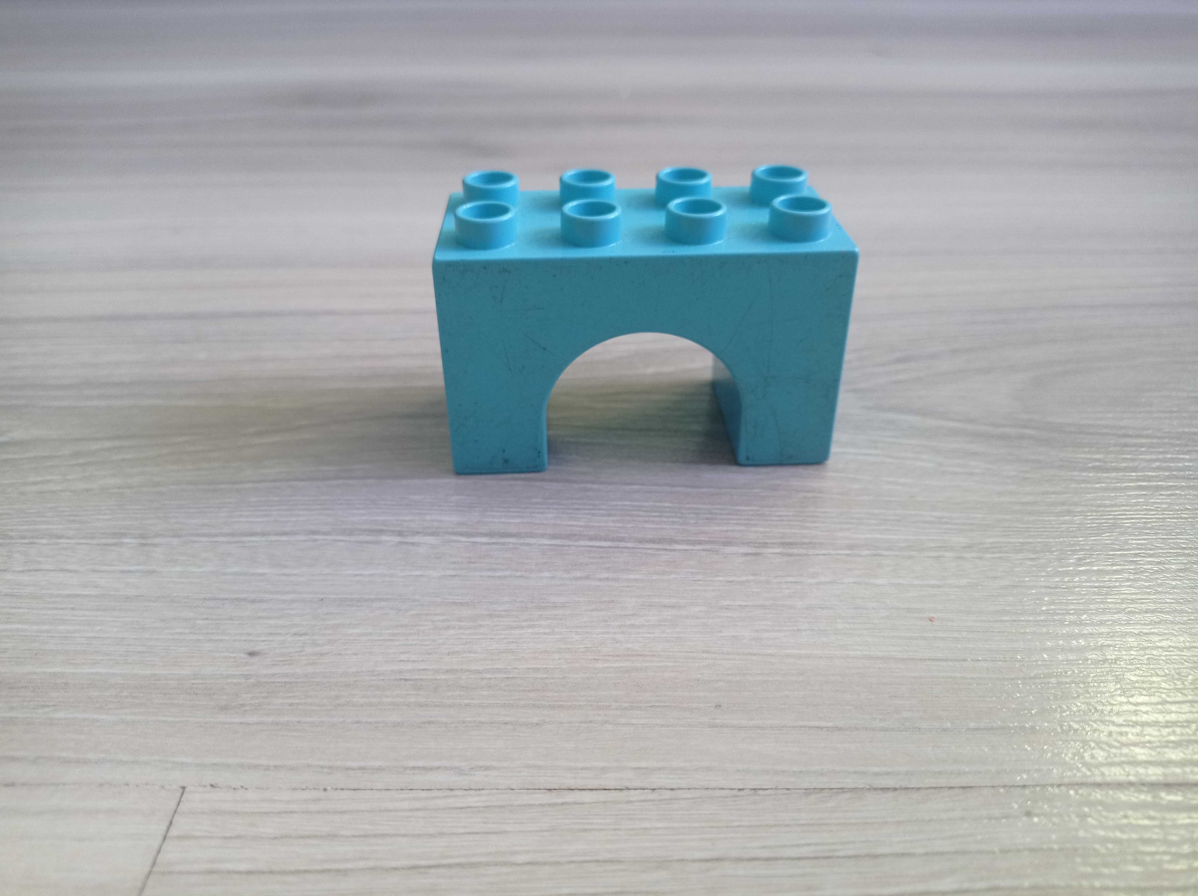 Lego Duplo 2x4 łuk - 11198 - kolor niebieski jasny