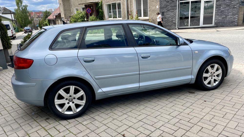 1.9 tdi 105 koni 4x grzane fotele Hak Sportback
