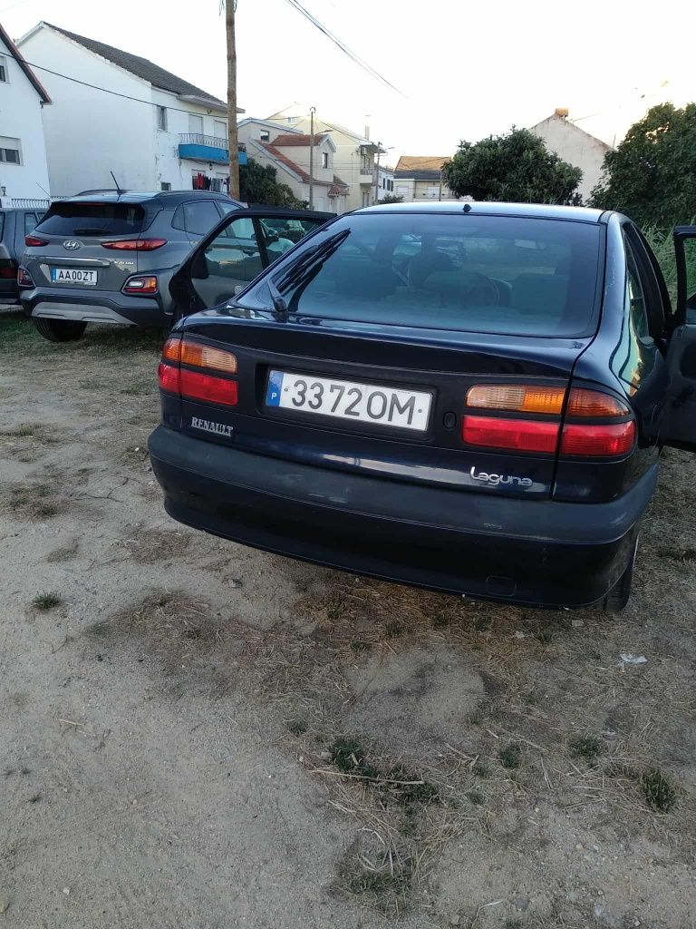 Renault Laguna p