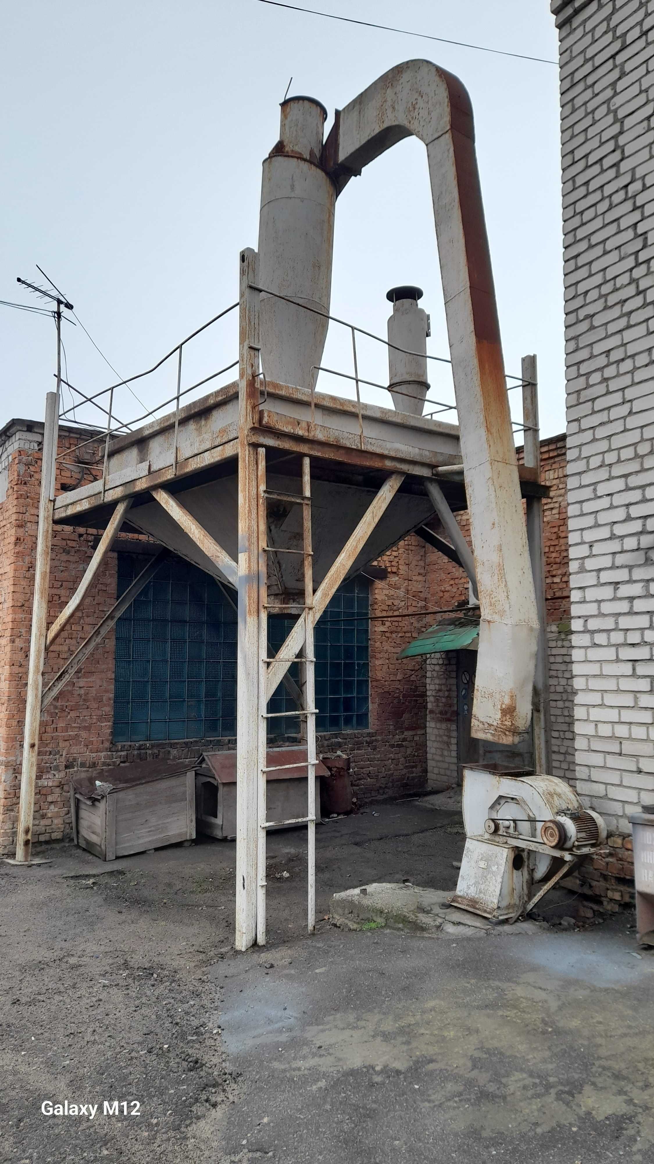 Бункер циклон продам