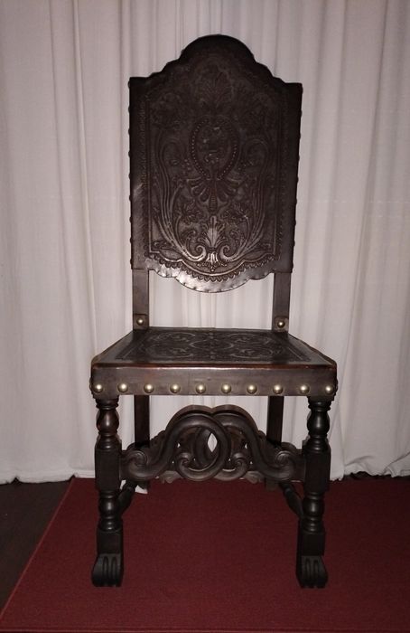 Cadeiras inicio de século XIX