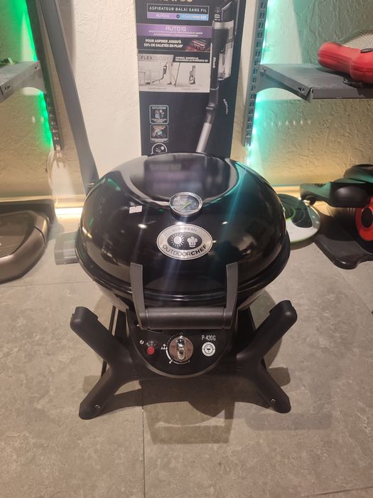 Газовий гриль Outdoorchef P-420G Minichef.