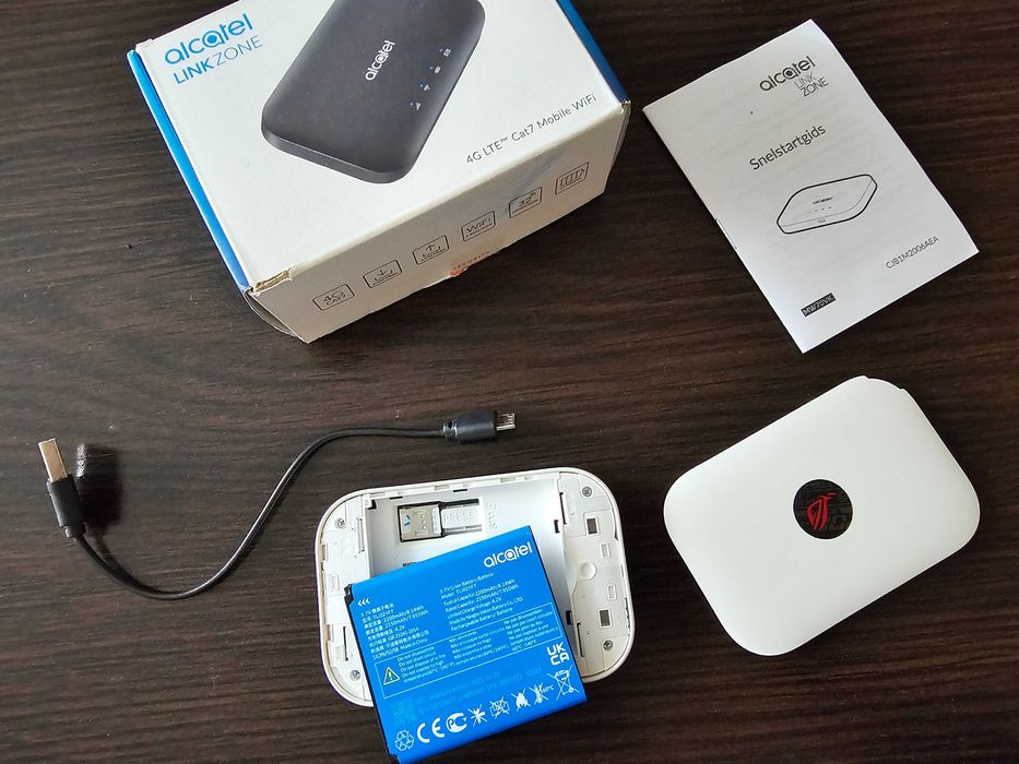 Мобильный 4G LTE Cat.7 Alcatel LinkZone MW70VK