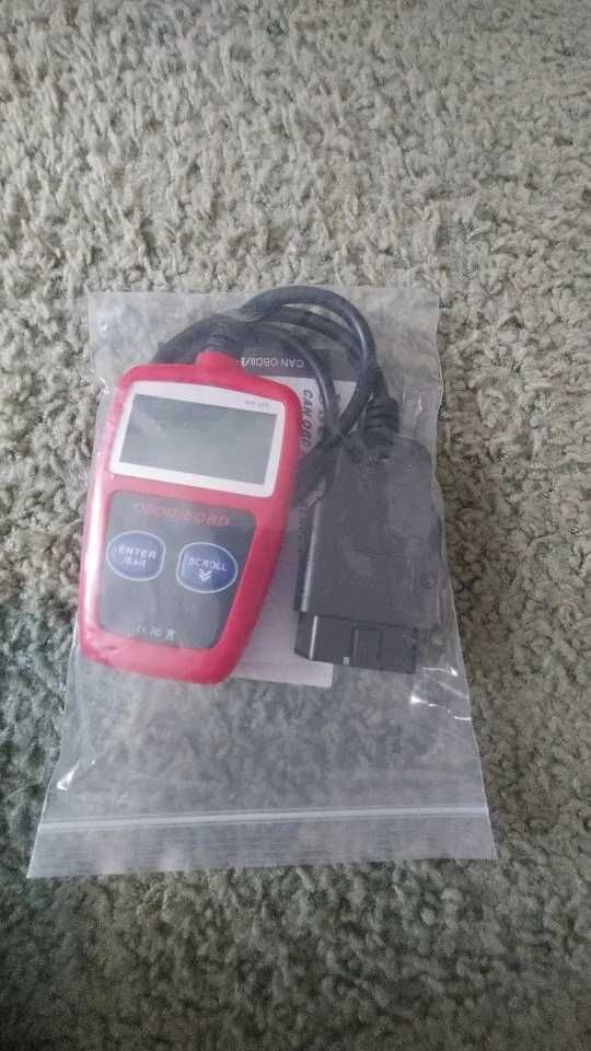 interfejs diagnostyczny OBD2 komputer skaner błędów OBDII  OBD II