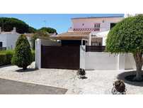 Moradia em Cascalheira, Quarteira