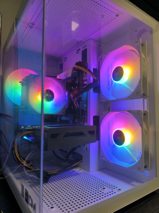 PC Gaming 3060RTX 32 RAM + Ecrã + Periféricos 3x S/ Juros