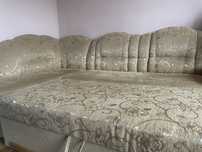 Narożnik beżowy sofa z funcją spania