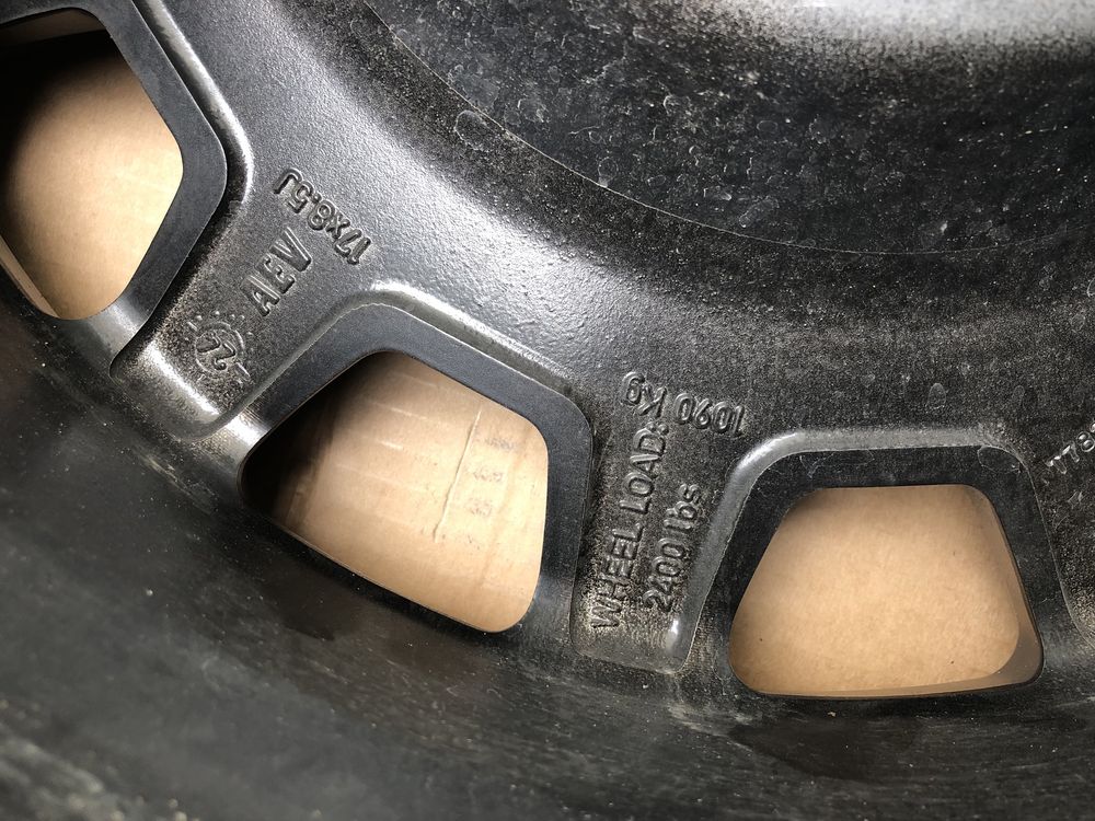 Диски  Salta XR для JL Wrangler И JT Gladiator