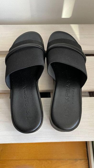 Продам жіночі шльопанці NR Parisardi