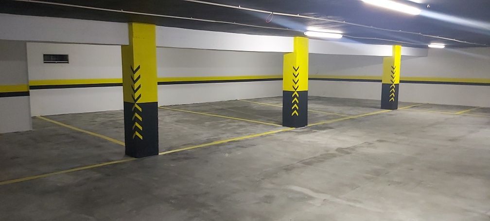 Lugar de garagem no centro de viseu