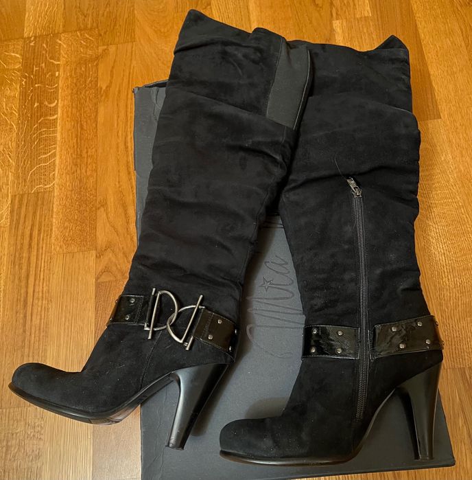 Chanel 37-38 р Зимові чоботи /ботфорти 36 р