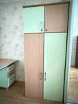 Продам двохкольорову шафу.