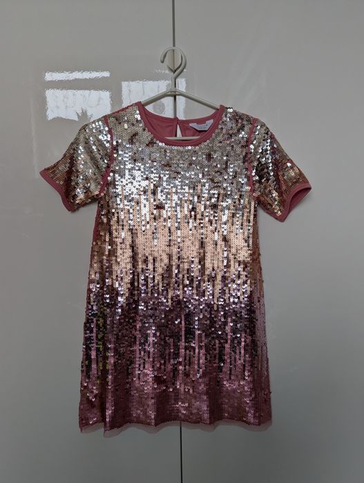 Sukienka cekinowa Primark r. 140