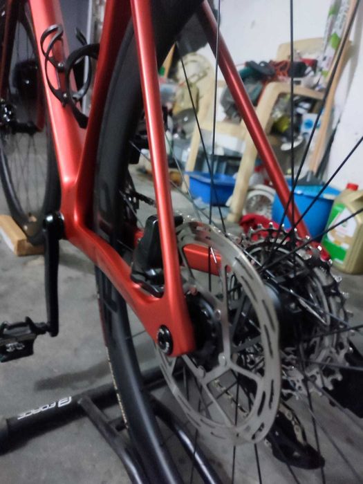 Bicicleta Basso astra c/sram rival axs 2x12 c/rodas carb