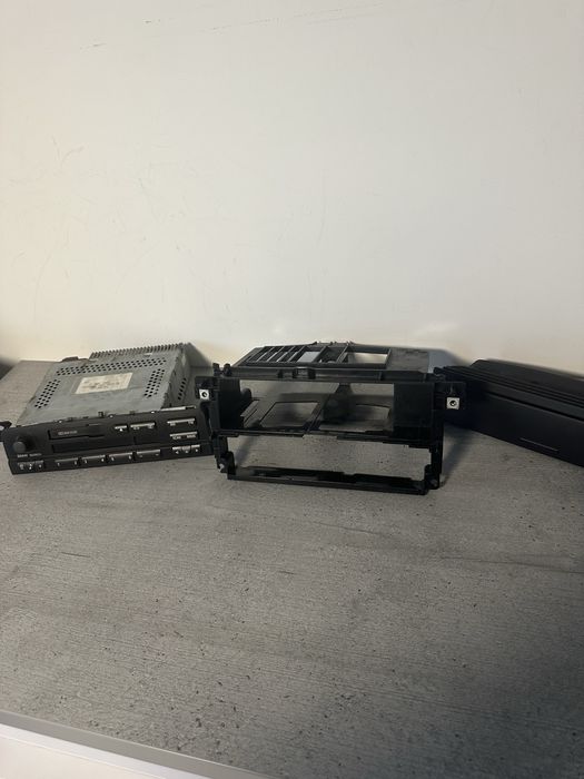 Магнітола оригінал bmw e46 + рамка переносу і ніша