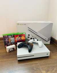 Kompletny zestaw Xbox One S 1 TB na sprzedaż - Stan idealny!