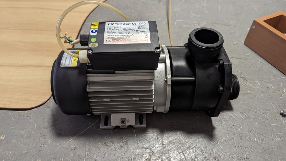 Помпа насос LX Whirlpool Bath Pump EA 390