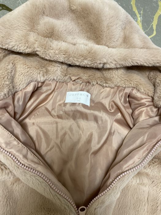 Шубка для девочки 2-3