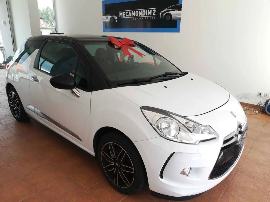 DS DS3 Pure Tech VTi 82 Opera Blue