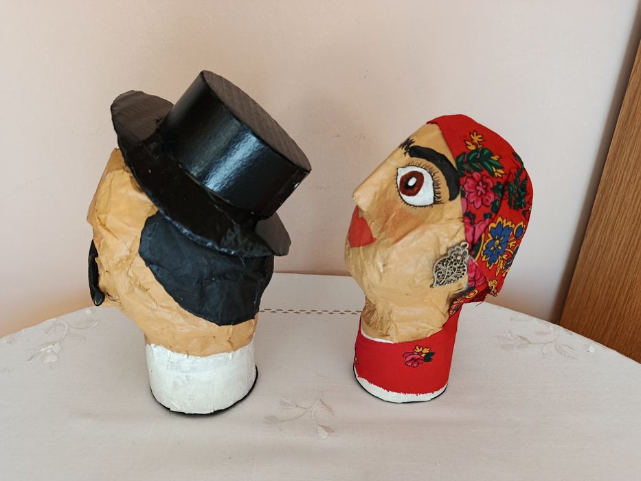 Cabeçudos ou Gigantones