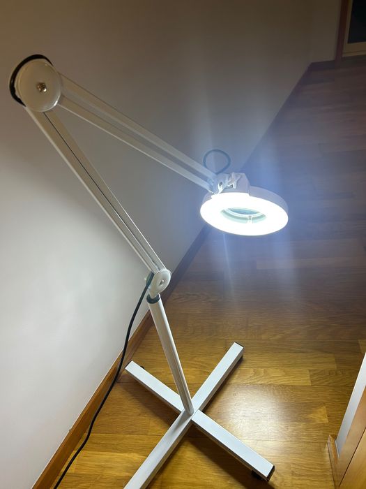 Vendo Material de Estética