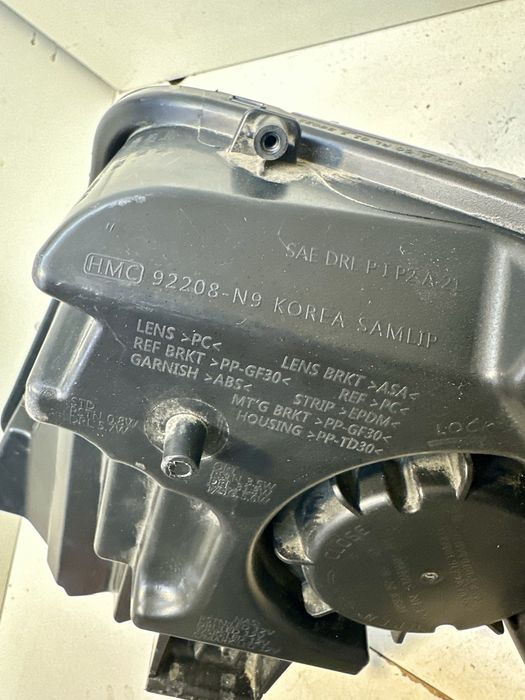 фара правая Hyundai Tucson USA LED 2022 2023 2024 92208N9160