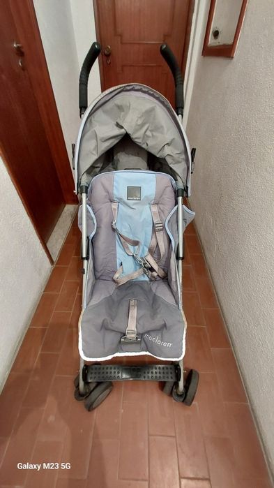 Carrinho bebé marca Maclaren