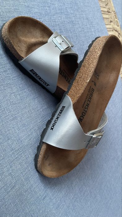 Шльопанці BIRKENSTOCK (Німеччина),р. 37, ідеальний стан
