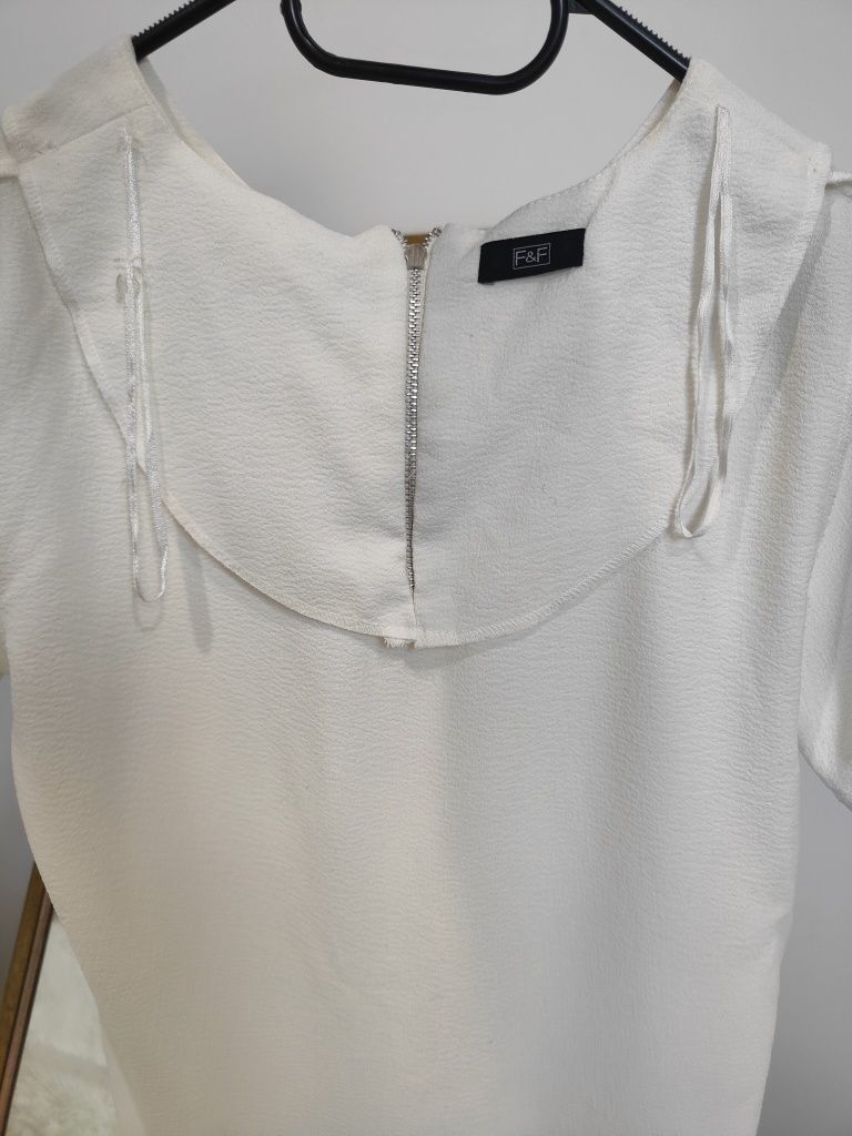 Biala Damska Koszulka z Krotkim Rekawem F$F(XL)