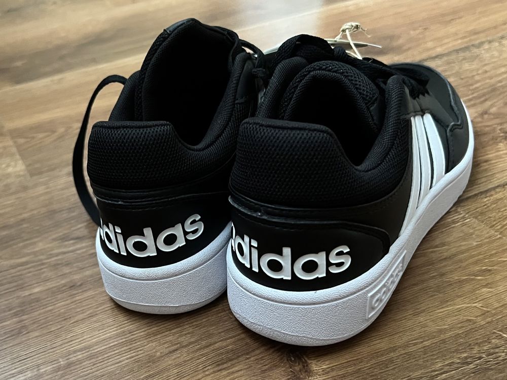 Кросівки adidas Hoops 3.0 Sn00 Black/White