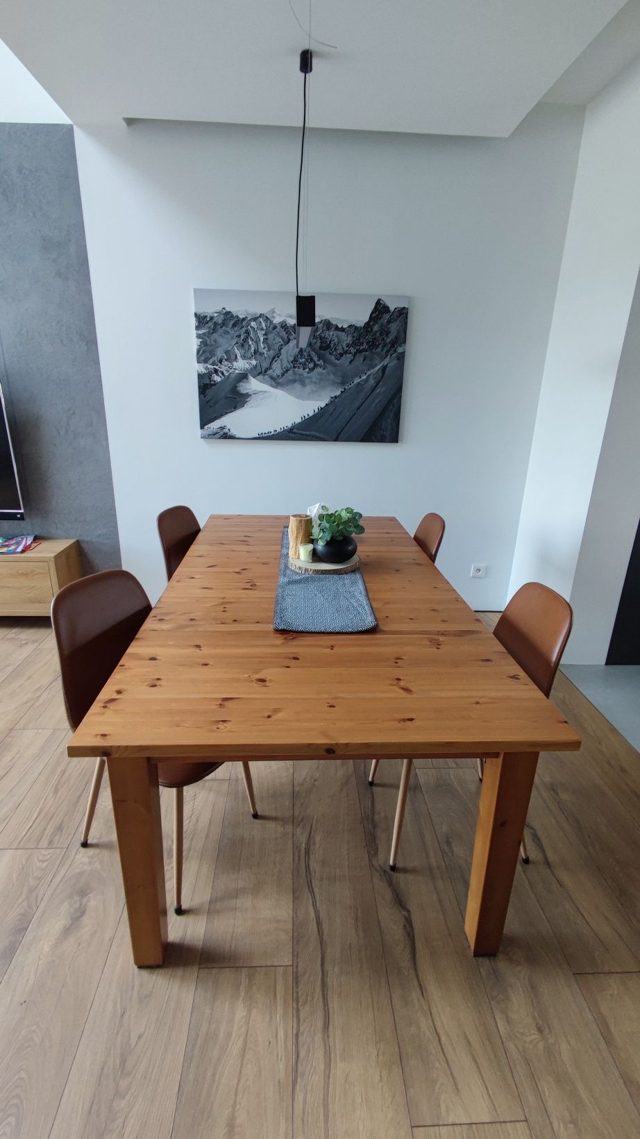 Stół Ikea stornas 205x105 + 2x50 305x105 + 4 krzesła Jysk Jonstrup