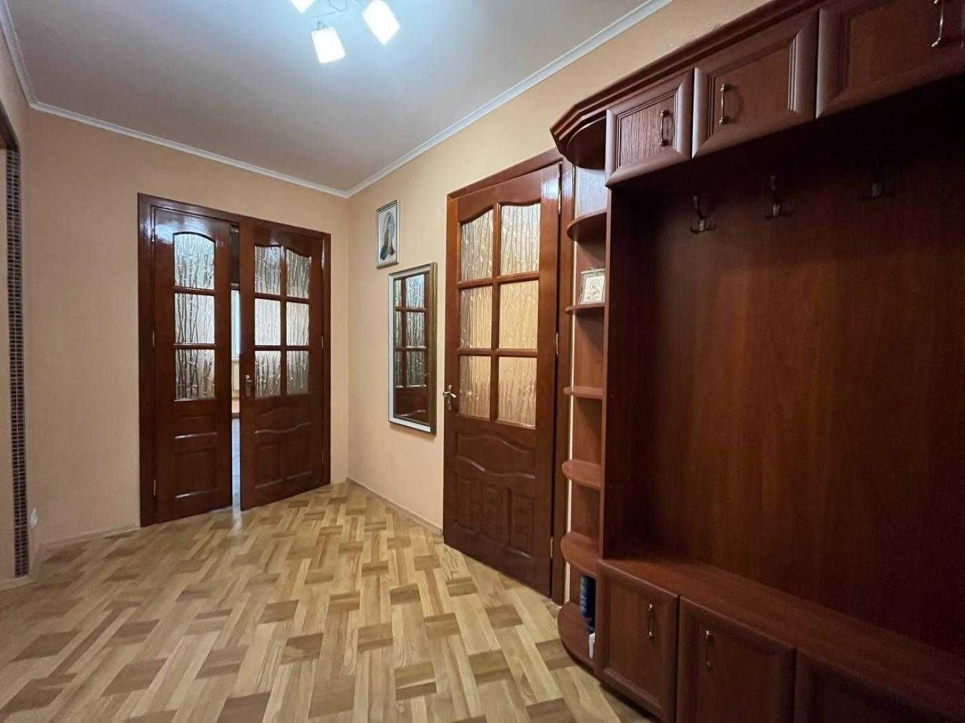 Продаж 3 кім квартири в центральній частині міста/Постанова
