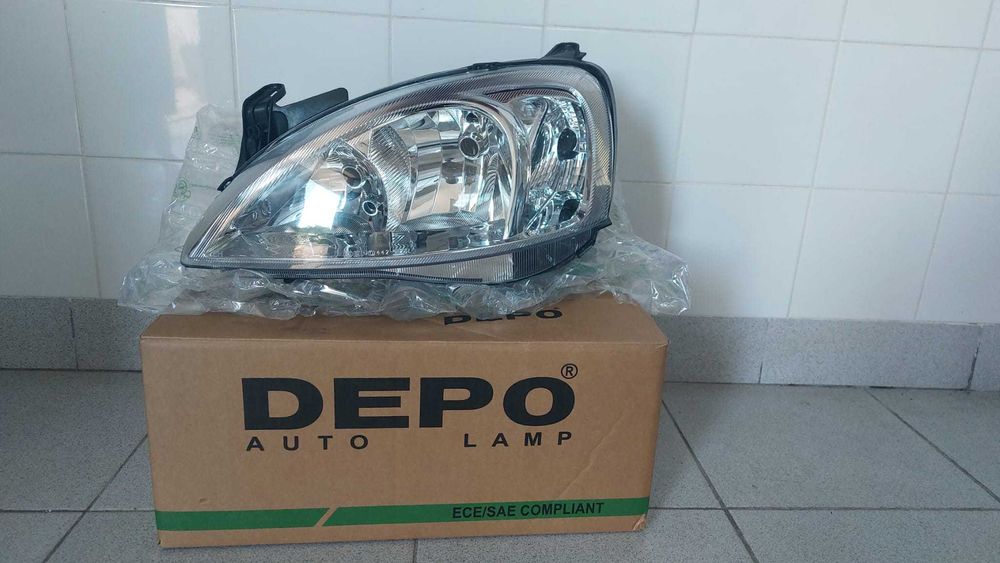Farol principal Opel Corsa C