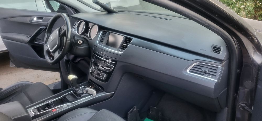 deska rozdzielcza konsola  kokpit Peugeot 508 lift