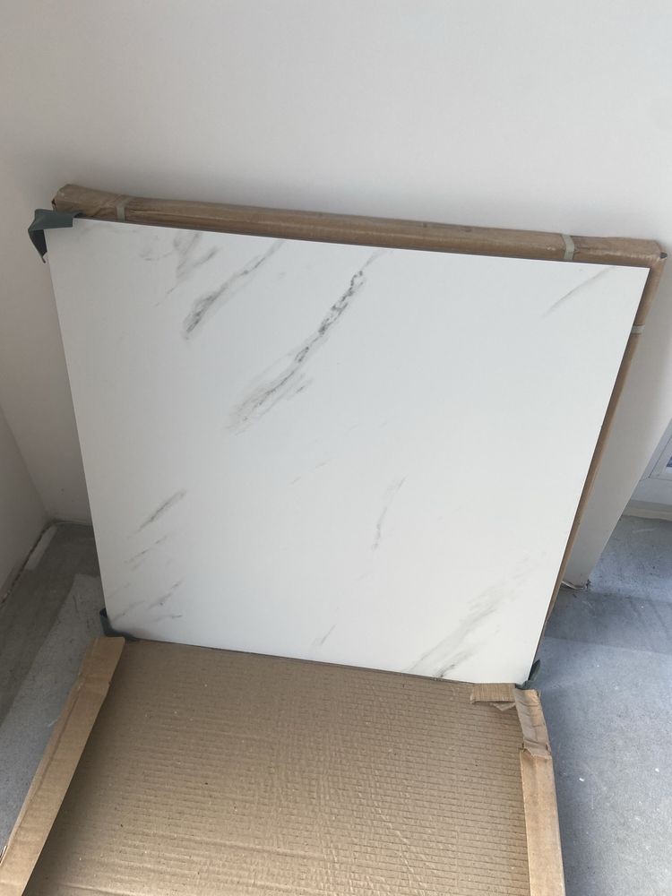 Gres Milky Veins White Mat 60x60