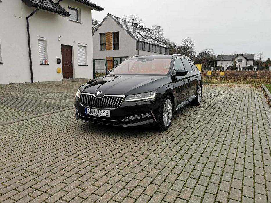 Skoda Superb L&K 280KM 4x4 FVat,SalonPL,serwisASOczęściej,FabrycznyLakier,NOWEopony