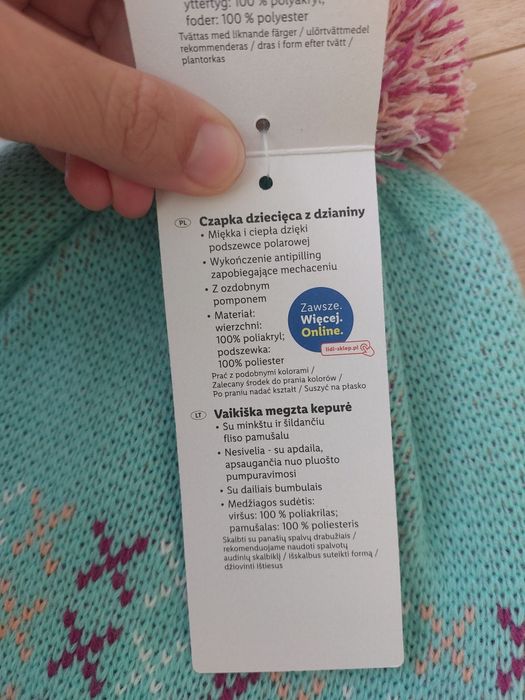 Czapka z pomponem roz. 98/110