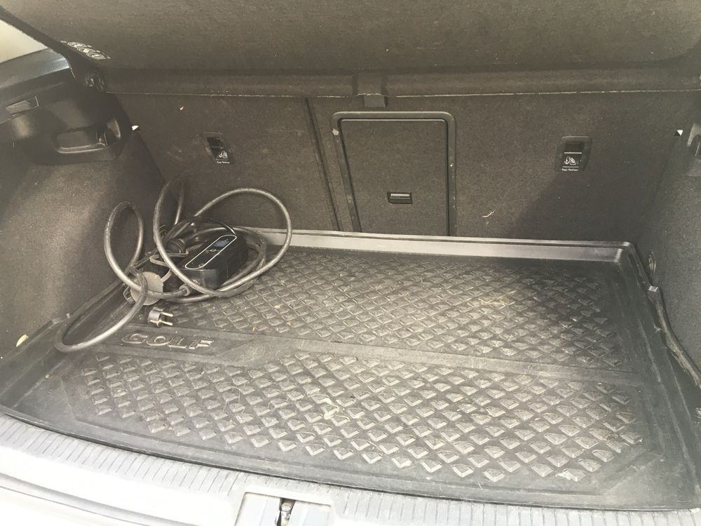 Volkswagen E-Golf 2016