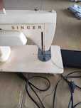 Máquina de costura singer