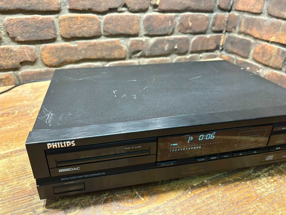 Odtwarzacz CD Philips CD 600