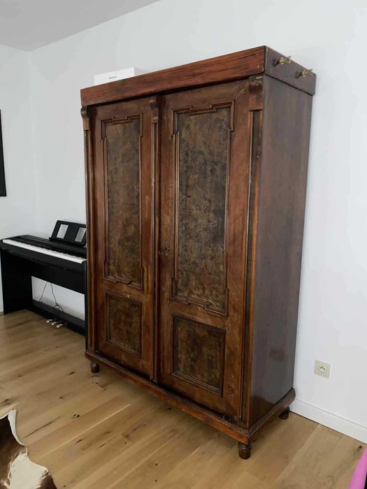 SZAFA antyczna z litego drewna