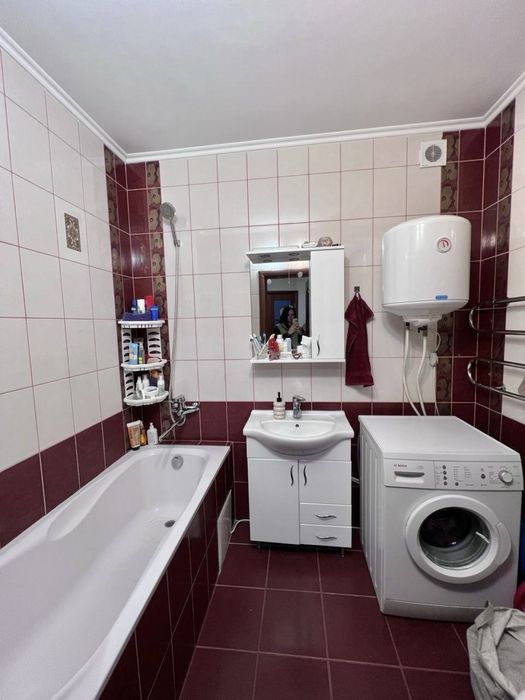 1-кімн. у новобудові біля озера Озерна