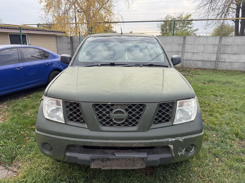 Nissan Navara продаж ціляком на запчастини